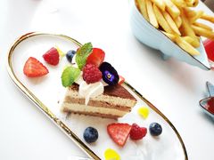 -KIDults童伴儿亲子餐厅(达美中心广场店)