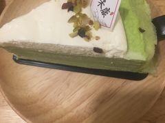 開心果千層蛋糕-禾康家蛋糕店