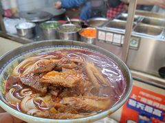 -牛师傅牛肉面(尚隆路店)