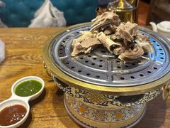 -蒙亨·手把肉·蒙古包餐厅(乌兰察布天恒广场店)