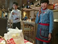 大堂-西贝莜面村(上海百联西郊店)