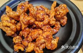 Sweet and Sour Pork in Clay Pot