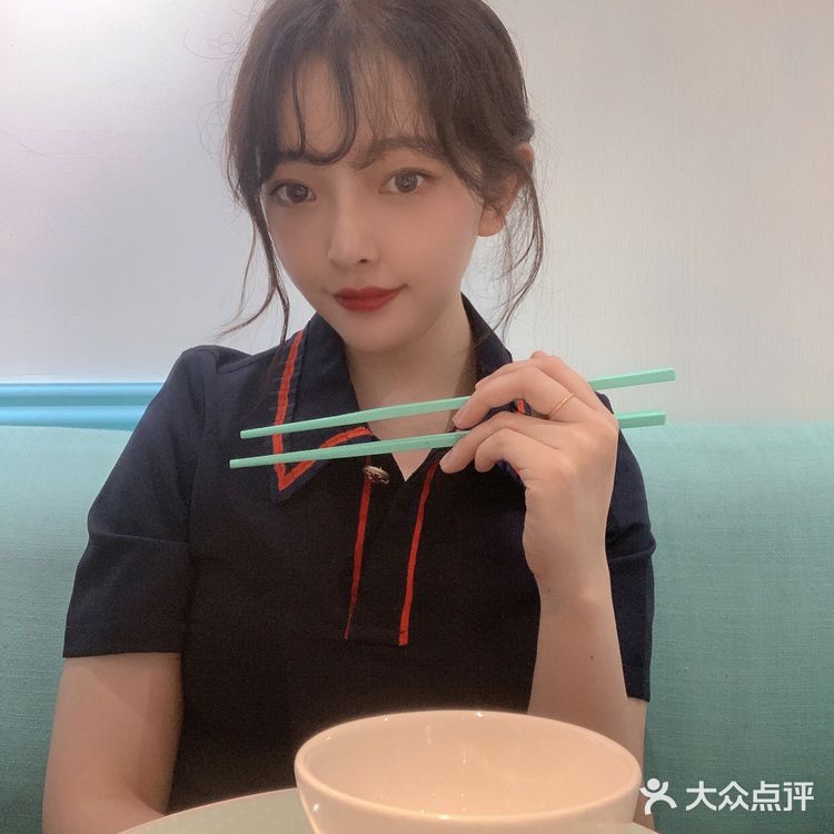 贵阳家常菜 | 可以俯瞰城中夜景的小雅