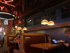 卡座-MR.ROCKY洛奇先生RESTAURANT&BAR(宝安壹方城店)