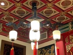 -梅龙镇酒家(南京西路总店)