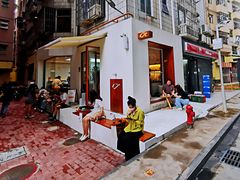 -Line 咖啡(石厦花园店)