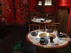 -新哥老官·畅吃123·美蛙世界(苏宁广场店)