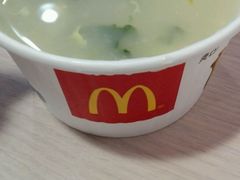 -麦当劳(中唱大厦店)