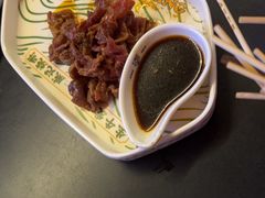-威记烧嘢·南宁烧烤·超级生牛(绿地店)