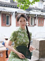 -一揽芳华汉服旗袍体验馆(拙政园店)