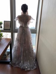 -拉瑞娜LaReine婚纱礼服高级定制