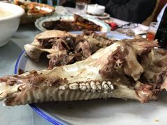 -峡谷农家乐饭店