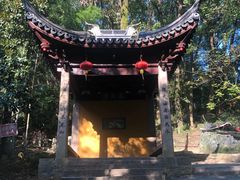 -灵岩山风景区