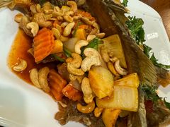-Dang restaurant (patong phuket)