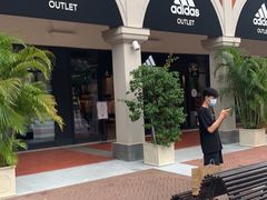 -佛罗伦萨小镇广佛名品奥特莱斯(疏港路店)