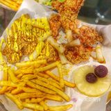 淄博探店｜快来爱丽丝仙境感受炸鸡🍗➕汉堡🍔
