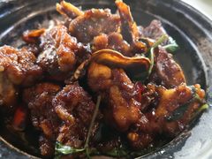 三杯牛蛙-穹六人间 people 6(岳阳路店)