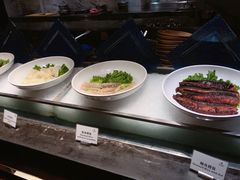 -岷山饭店-芝芝自助餐厅