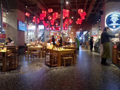 大堂-么肆烤肉·中式自助·烤肉大排档(街道口季佳PAI店)