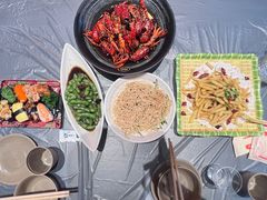 -肥肥虾庄·金牌油焖大虾(杨园滨江时代walk店)