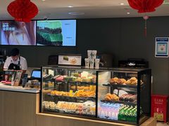 -星巴克(浦东机场T2到达店)