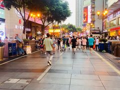 -八一路好吃街(雨田商务大厦店)