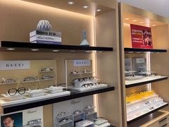 -博士眼镜(罗湖喜荟城店)