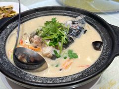 特色鱼头砂锅煲-宏玲餐厅(四川南路店)