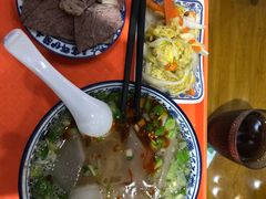 -伊穆祥牛肉面总店·清真