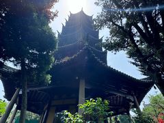 -灵岩山风景区