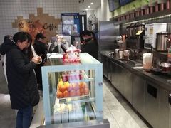 -CoCo都可(湖滨银泰店B区店)