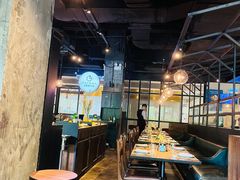 -Carbon莫卡哆·意大利复古集市餐厅(杭州大厦店)
