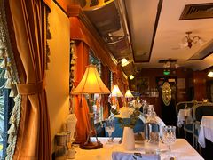 -火车头法国西餐厅