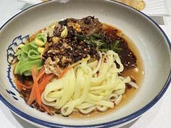 -江城小馆陕南妈妈菜·全球旅行餐厅(钟楼店)