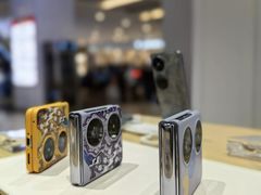 -华为授权体验店(中山公园来福士)