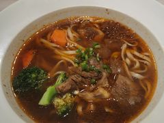 -康师傅私房牛肉面(马泉营奥莱店)