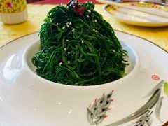 炝拌草原沙葱-德乐海蒙餐