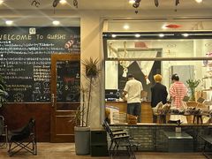 -雀食面包店(钟楼店)