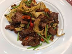 煎饼卷牛蒡皮羊-鲁商铂尔曼大酒店·铂丽自助餐厅