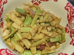 -南海底小海鲜·湘菜(鲁巷吴家湾店)