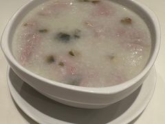 老西关皮蛋瘦肉粥-虾饺妹·酒家(金碧店)