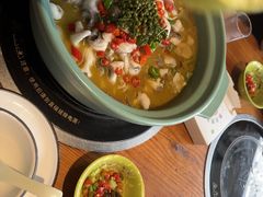 -重庆鸡公煲·青锅花椒鱼(牡丹江路店)