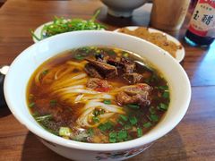 -矮子粉店1985·长沙米粉(湘春路店)