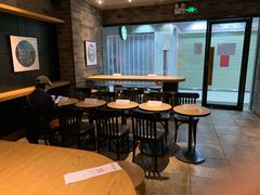 大堂-星巴克(广州动漫星城东区店)