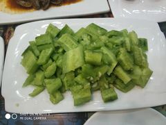 素拍黄瓜-扒虾小妹儿麻辣海鲜(宏图街店)