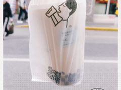 -喜茶(上海打浦桥日月光gelato lab+店)