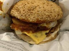芝士牛肉汉堡-幸运小丑汉堡(Bay Area本店)