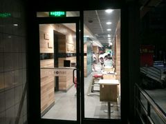 门面-麦当劳(杨高南路店)