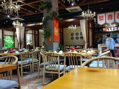-郭婆婆疯子鸡·土货江湖菜馆