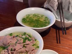 -全牛匠·乐山跷脚牛肉(西单华威约饭街店)